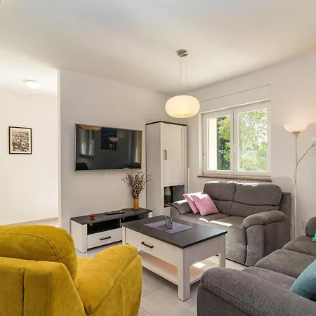 Gorgeous In With Wifi * Πούλα