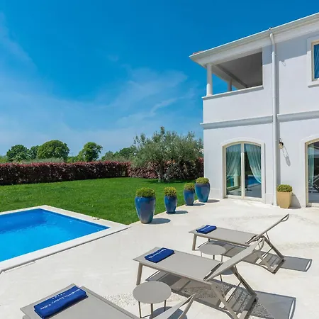 Holiday home Lavanda Vabriga *
