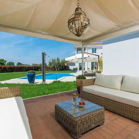 Holiday home Lavanda Vabriga *