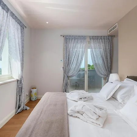 Holiday home Lavanda Vabriga *