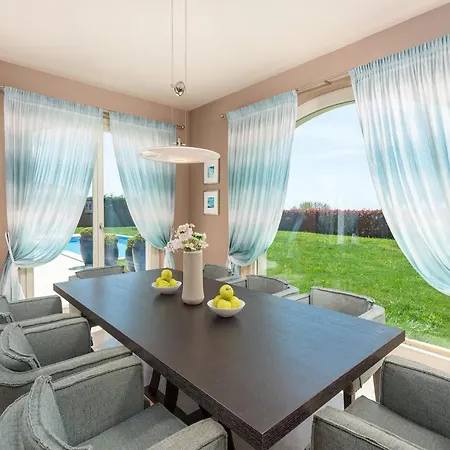 Lavanda Vabriga Holiday home
